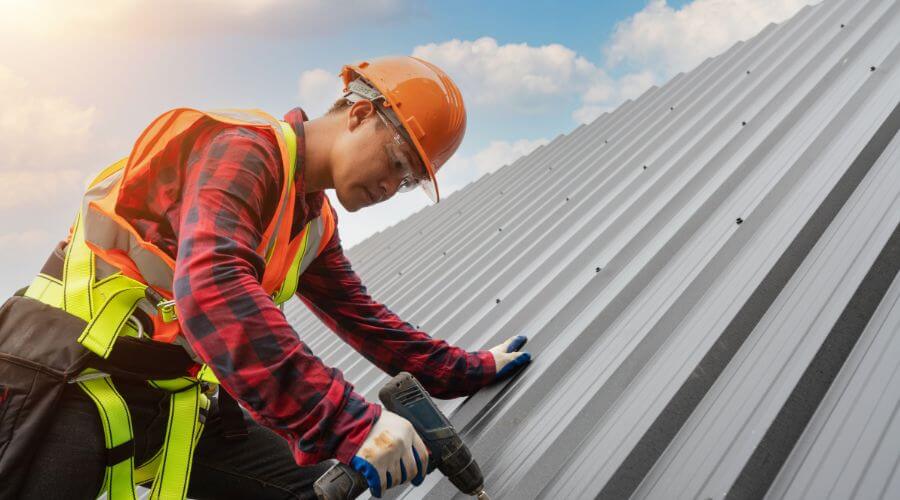 Professional Emergency Roof Repairs services in Edgerton, OH